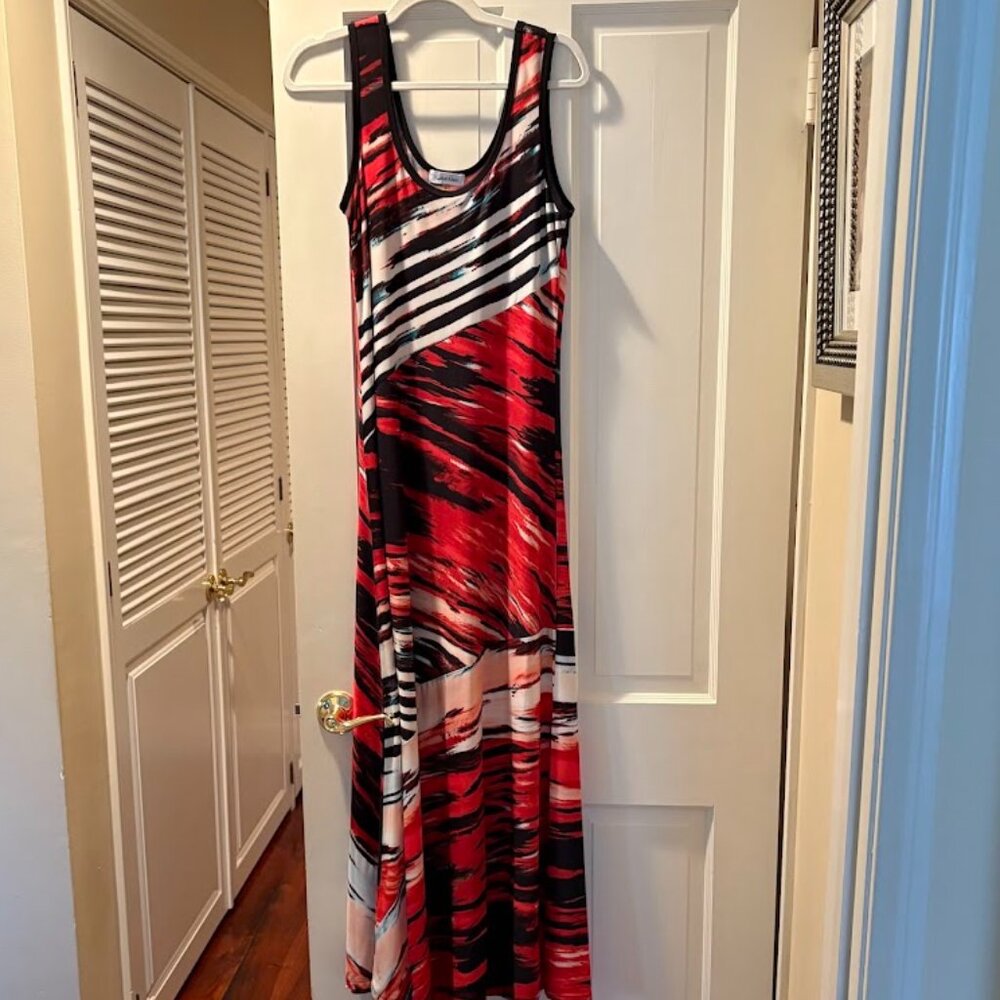Long Sleeveless Dress